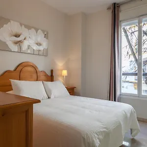 Apartamento Cerca Del Alcázar Con Garaje Privado, Sevilha